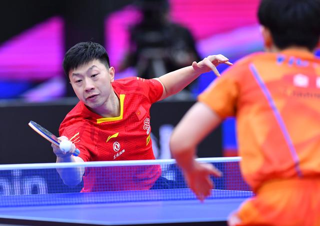 东契奇空砍三双 湖人憾负篮网遭两连败.